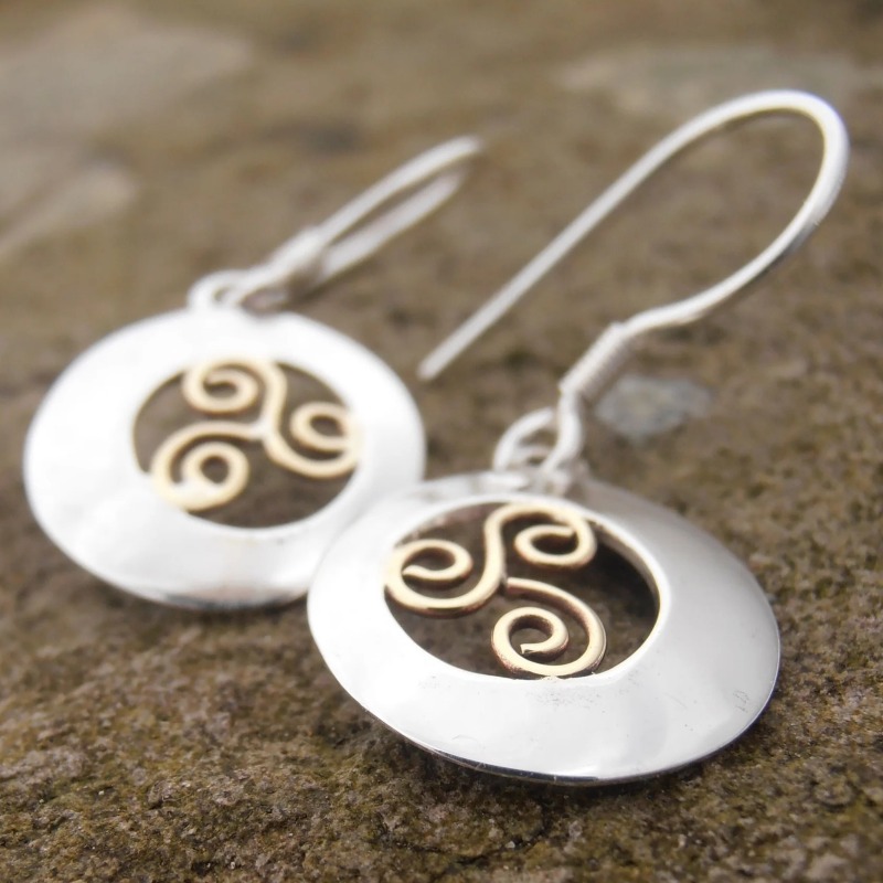 Dangle Earrings with Central Openwork Design, Vacation Style